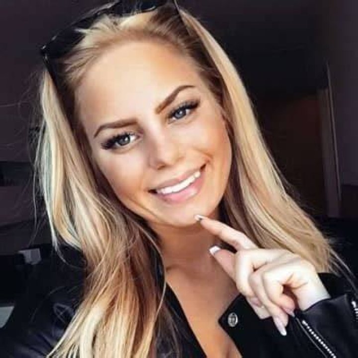 Rebecca Rohlsson age