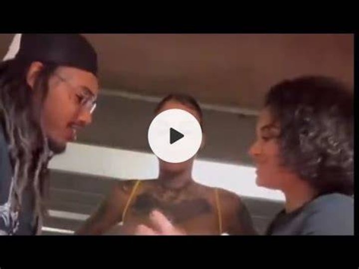 Rock Paper Scissors Yellow Dress Video Reddit Twitter