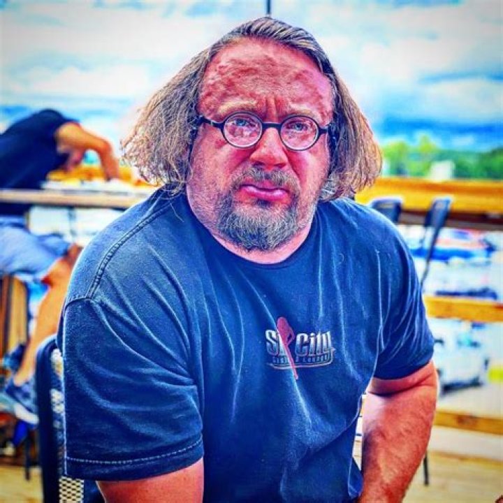 Sam Hyde weight
