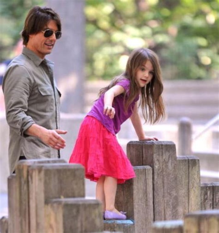 See Stunning Pics Of Tom Cruise Daughter Suri Cruise