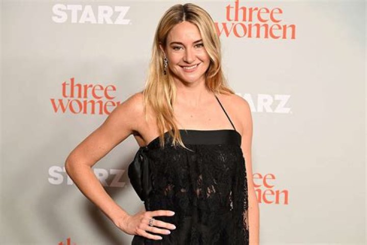 Shailene Woodley Body Measurement, Bikini, Bra Sizes, Height, Weight