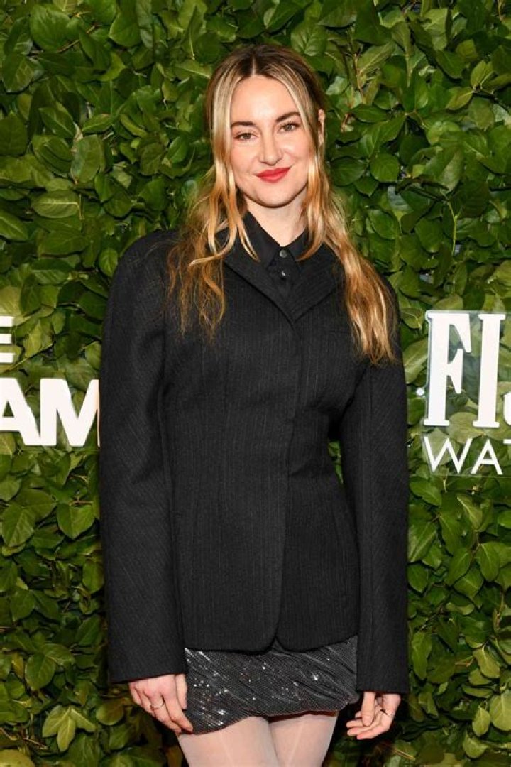 Shailene Woodley&rsquo;s Dating History Aaron Rodgers, More Us Weekly
