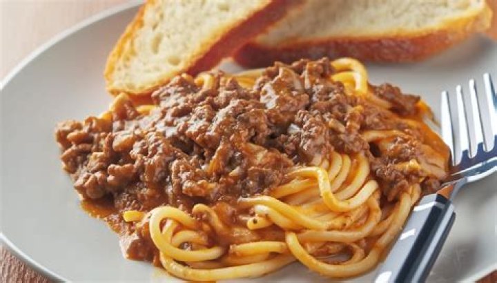 spaghetti and mince spaghetti and mince
