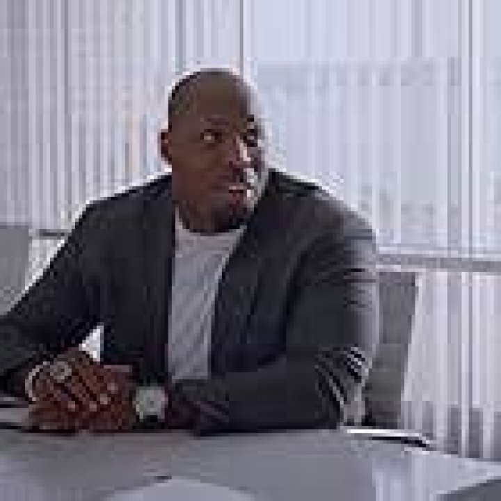 Terrell Suggs in Ballers