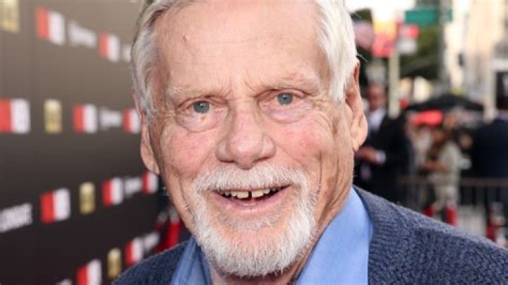 The Heartbreaking Death Of Mad Men Actor Robert Morse