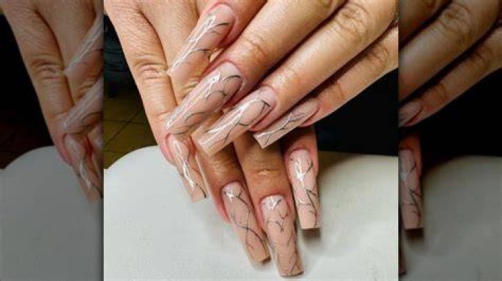 The Sculpted Nail Manicure Could Be Your New Go-To At The Salon