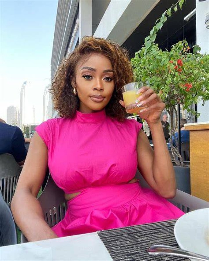 Thembi Seete's bio Thembi Seete's bio