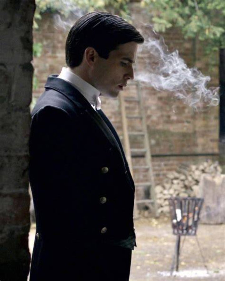 Thomas Barrow Saving Edith From Fire