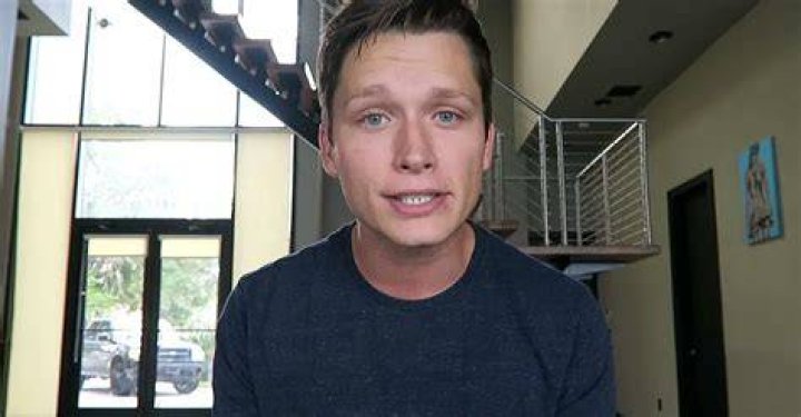 Tmartn Net worth, Age: Kids, Bio-Wiki, Wife, Weight
