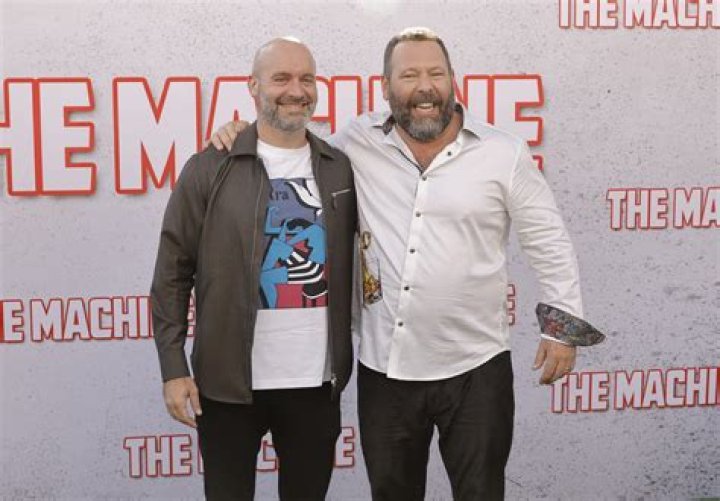 Tom Segura height