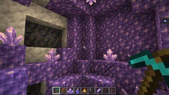 Where To Find Amethyst Geodes in Minecraft (& What They're Used For)