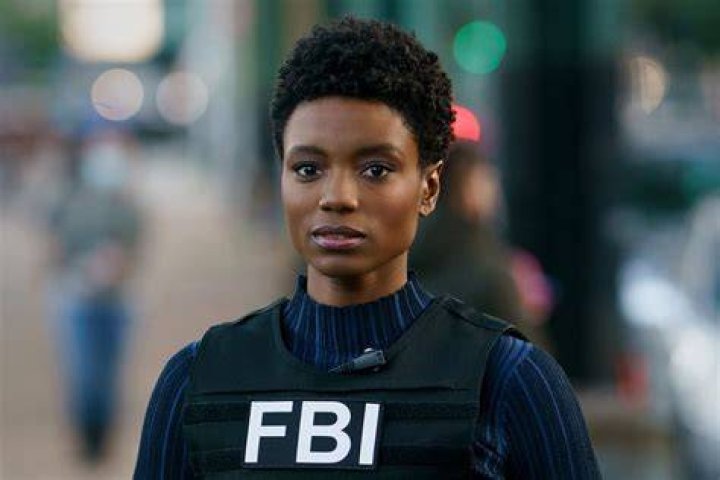 Who is FBI star Katherine Renee Turner and how old is she? LaptrinhX
